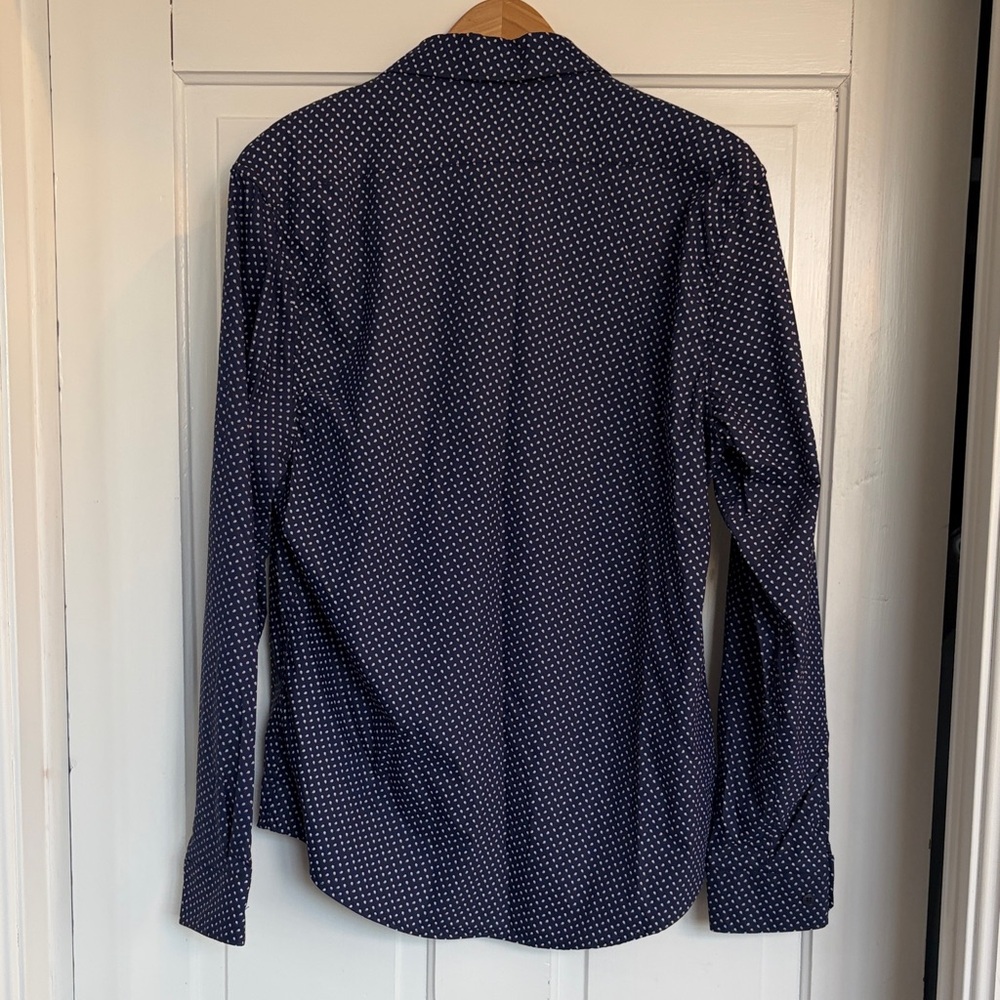 Men's Navy Patterned Dress Shirt Size Medium - Picture 4 of 4